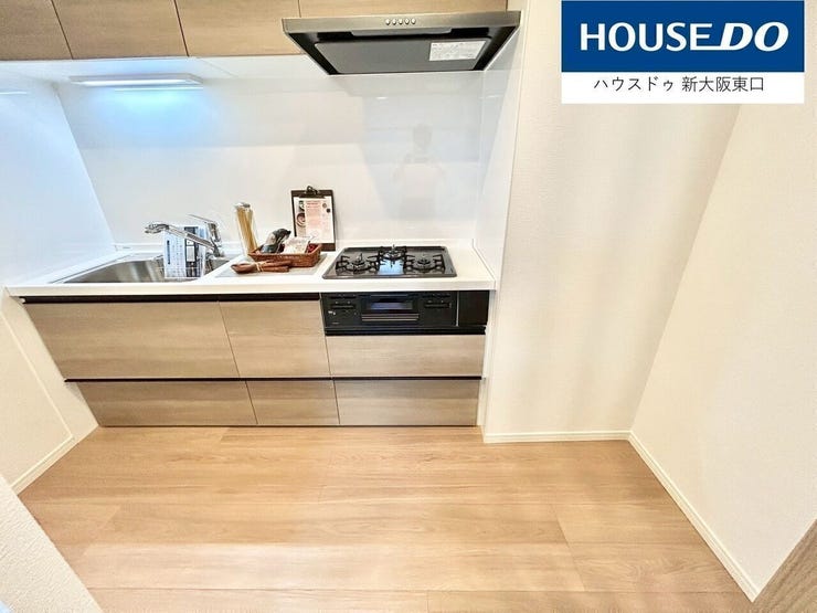 壁付システムキッチン★グリル付きの3口ガスコンロ★