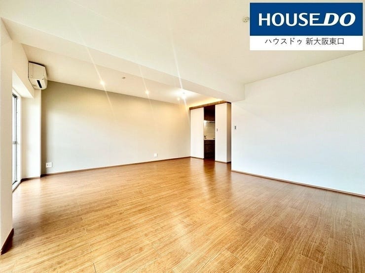 リフォーム済み。
フローリングもピカピカでした。