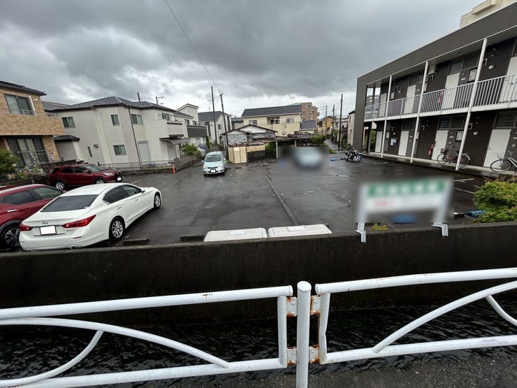 【敷地外駐車場】