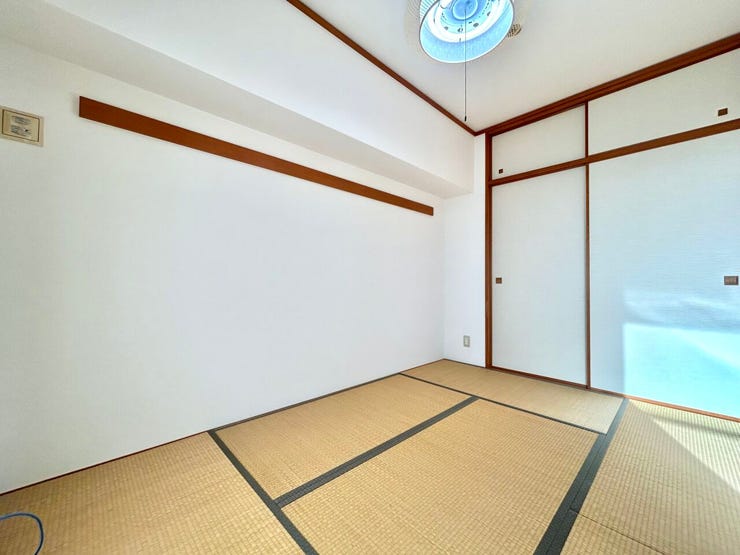 リビング横の6帖の和室!まったりできるスペースに♪