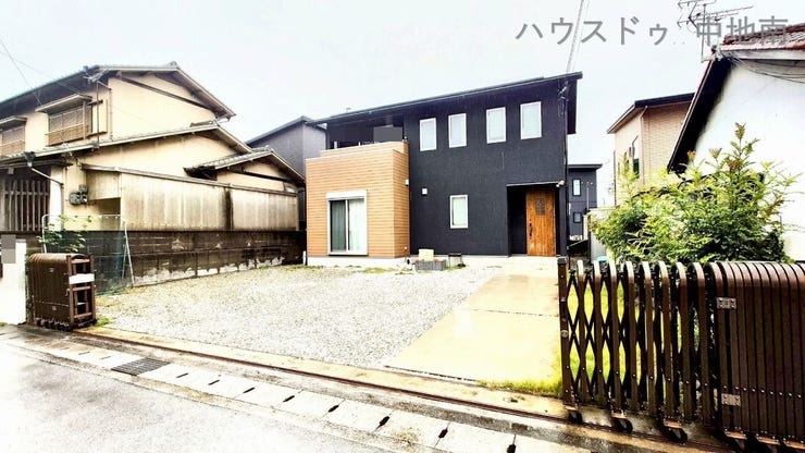 駐車3台以上可能!