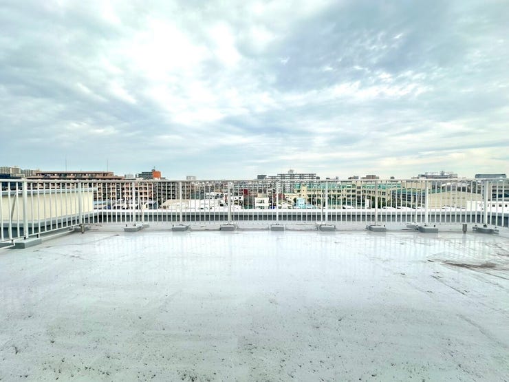 50㎡のルーフバルコニーは圧巻です。