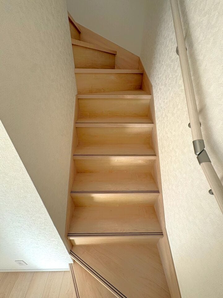 家族が自然と顔を合わせる動線設計。
お子さまの帰宅・外出も把握しやすく安心です。