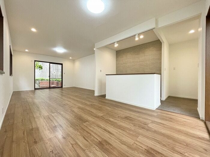 家族との団らんやそれぞれの時間をゆったりと過ごせる、ゆとりのあるLDK。