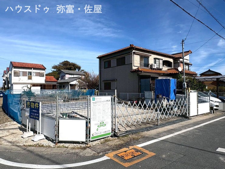 並列駐車3台可能です♪来客時にも困りません(^^)