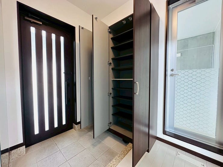 シューズボックス