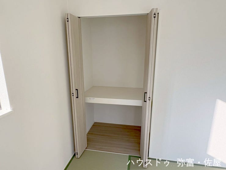 和室の収納は来客用の布団や季節の布団もしっかり保管できます!