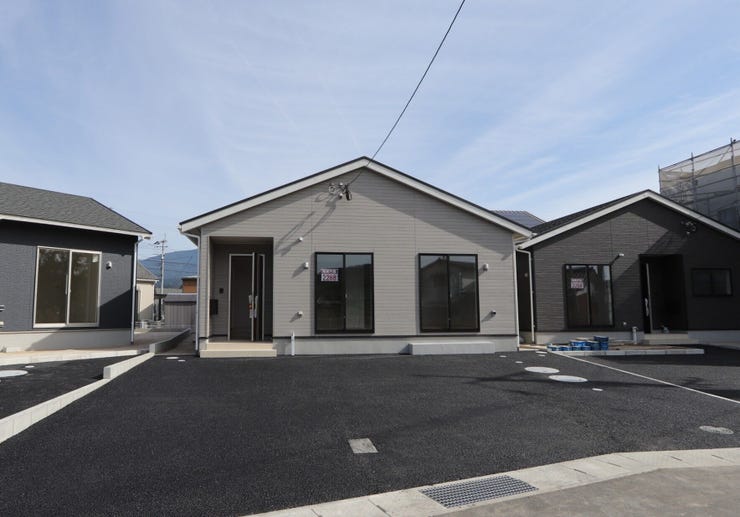 【外観】
【多久市北多久町小侍 3号棟】