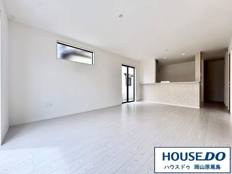 センス良く窓を配置することで、開放感溢れる明るく気持ちの良いLDK空間となっております♪