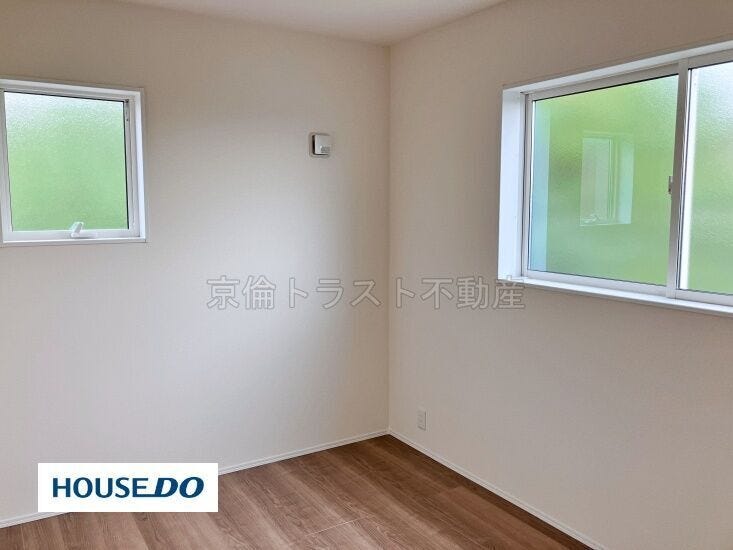 北西側洋室4.5帖