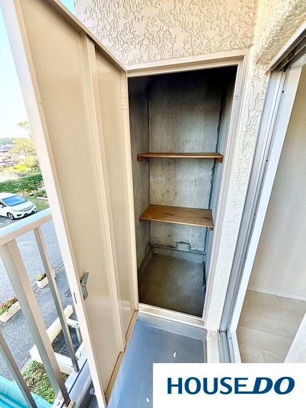 トランクルーム(北側バルコニー)