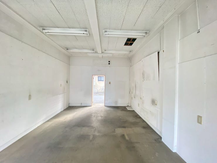 明るい1階のフロアー