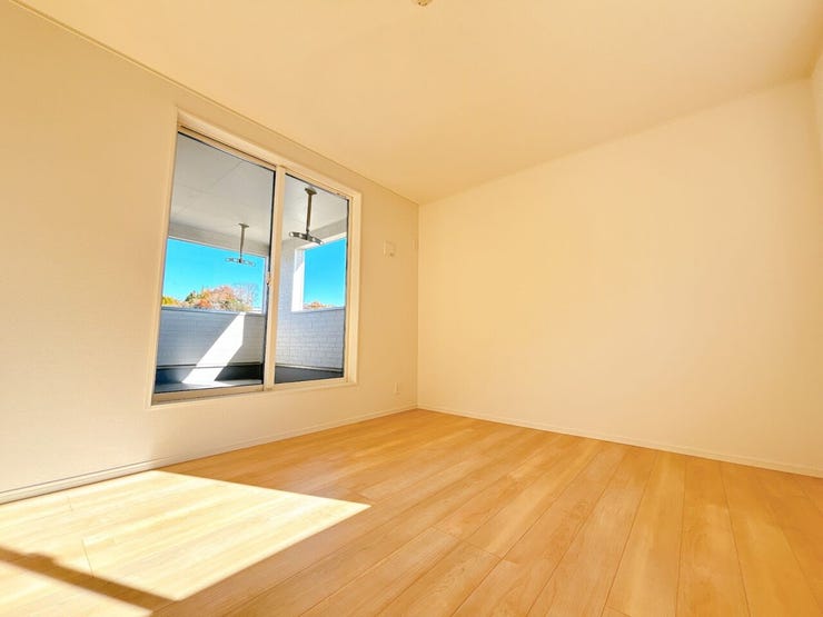 色合いに統一感のある、落ち着いた雰囲気のお部屋です。