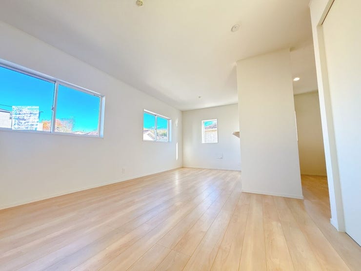 日当り良好のリビング。
明るい空間です◎