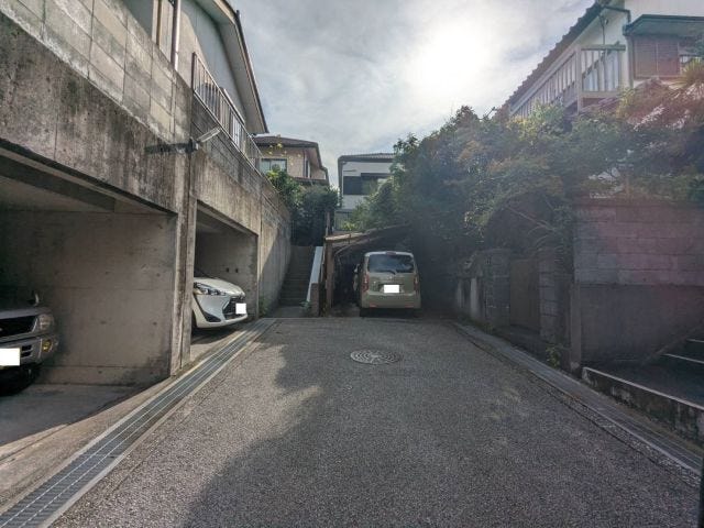 南東道路 東から西方向