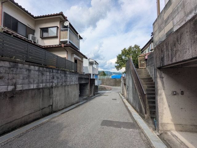南東道路 西から東方向