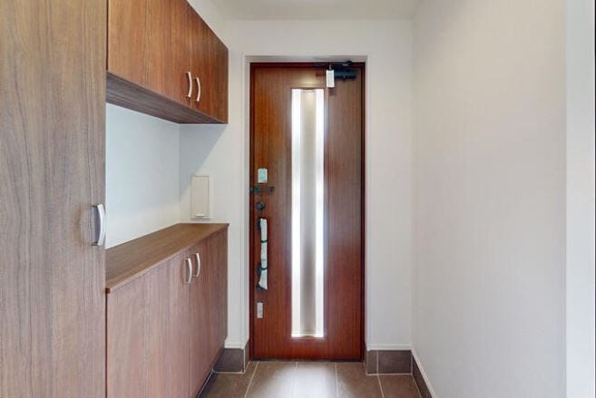 大容量のシューズボックス完備の玄関。