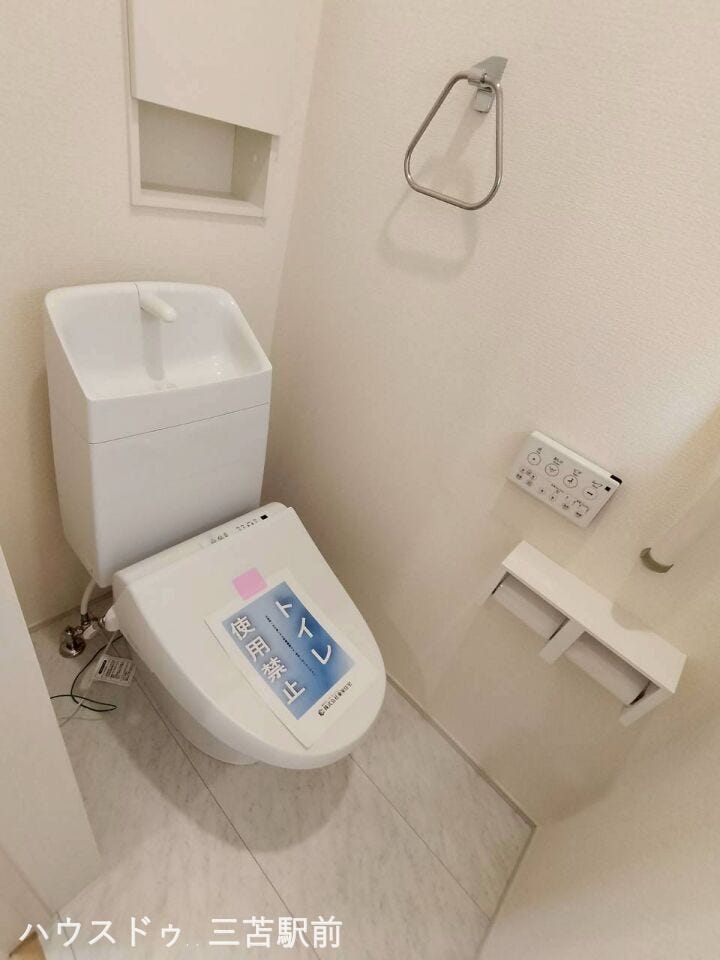 ~同メーカー施工例~
リビング