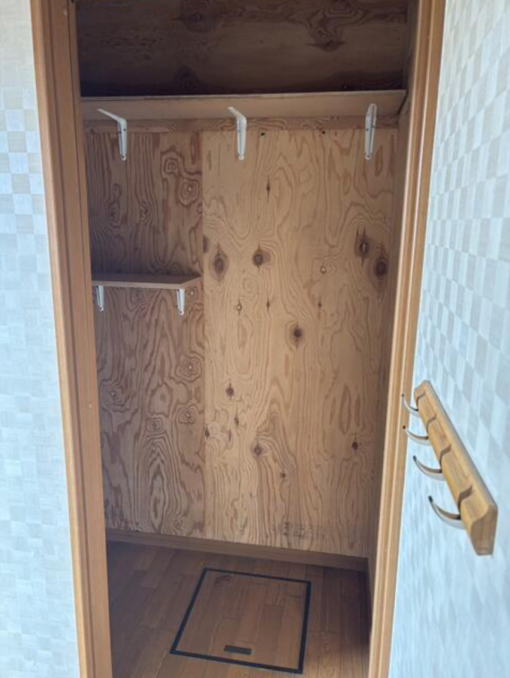 2階寝室にはクローゼットを完備。