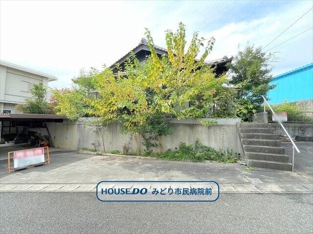 【外観】
【桶狭間森前エリア】建築条件なしの売土地になります。
JR東海道本線/南大高駅まで徒歩27分
・桶狭間小学校まで徒歩11分(約880m)
・有松中学校まで徒歩27分(約2100m)