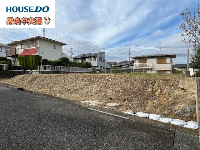 【外観】
スーパー・ドラッグストアまで徒歩約11分♪実際に現地を体感してみませんか?お問合せお待ちしております♪
(2024年6月16日撮影)