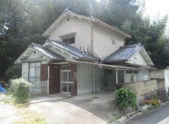 【外観】
「学研北生駒駅」より徒歩約9分の立地◎