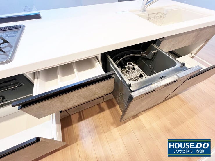 2025年11月撮影
LDK16.9畳