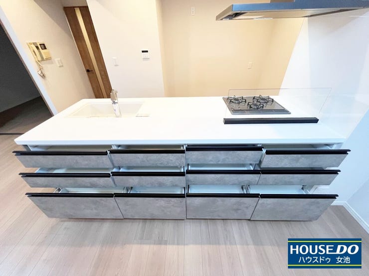 2025年11月撮影
LDK16.9畳