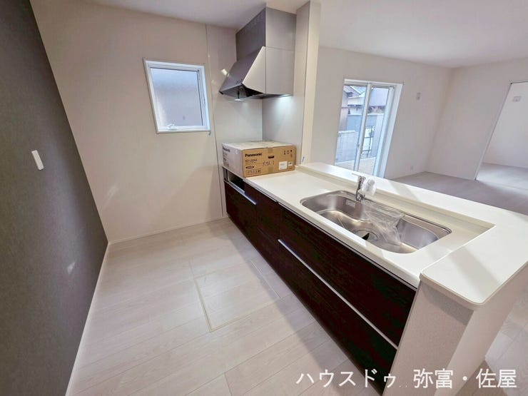 お掃除らくらくのIHクッキングヒーター!!