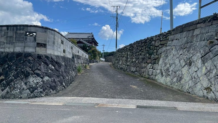 前面道路:北側 2.3m