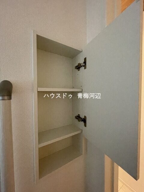 1.2階トイレ収納