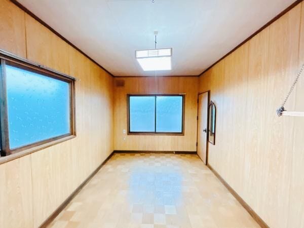 【リフォーム前】2階7.5帖洋室です。