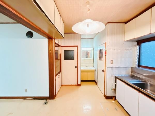 【リフォーム前】キッチン別アングルです。