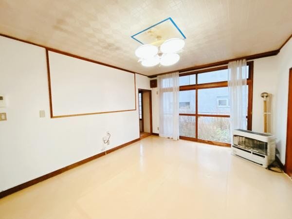 【リフォーム前】リビング別アングル