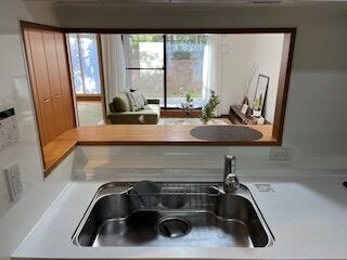 キッチンからお庭が見えます