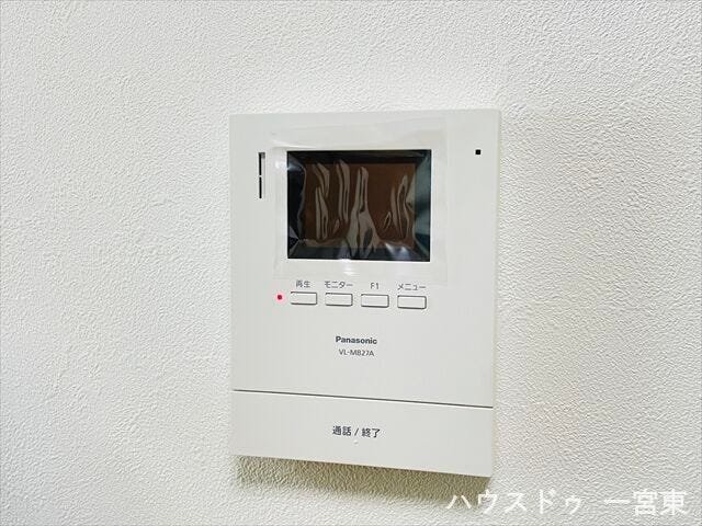 【モニター付きインターホン】