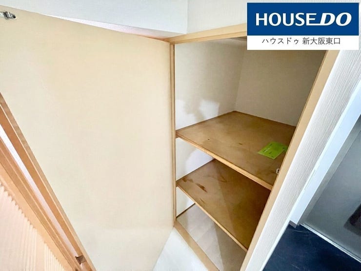 洋室6帖の収納。