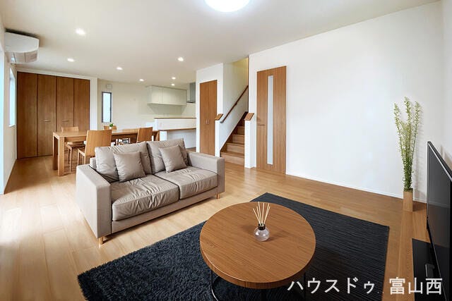 LDK21.5帖
(家具・小物はCGによるイメージ)