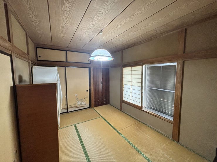 天井のデザインにも注目です♪