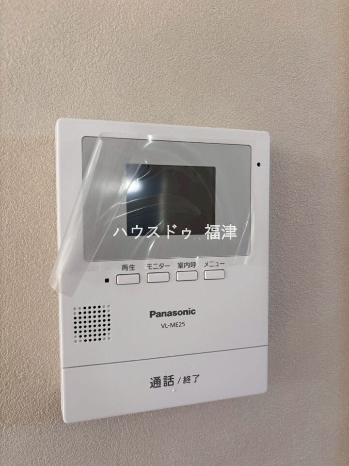 来訪者の顔が見えるので、
お子様が一人でお留守番をしても安心。
《福津市宮司4丁目 新築戸建て》