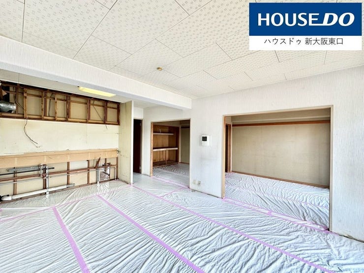 かなり広いリビングです。
カウンターキッチンが入る予定ですが、それでも自由に使えるスペースがあります。