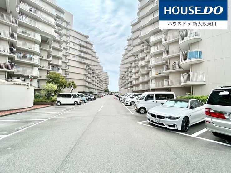 敷地内の駐車場です。