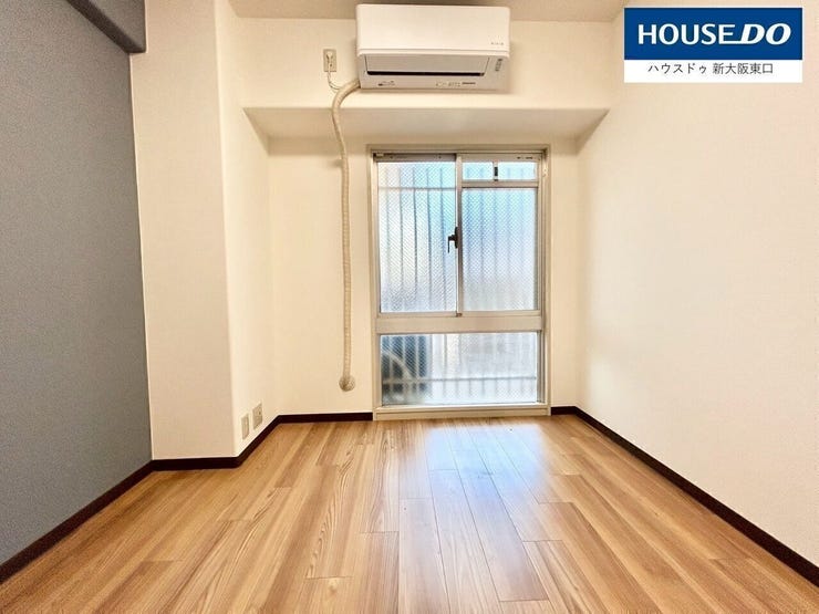 5帖洋室★
小窓付きで換気もできます