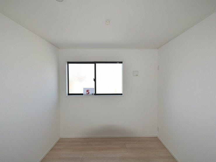 2F 洋室5帖