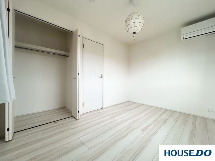 クローゼットやエアコンがついてます◎