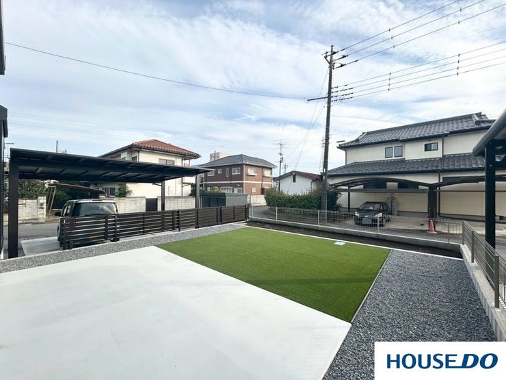 お子様と遊ぶスペースにはピッタリの広さの庭です☆