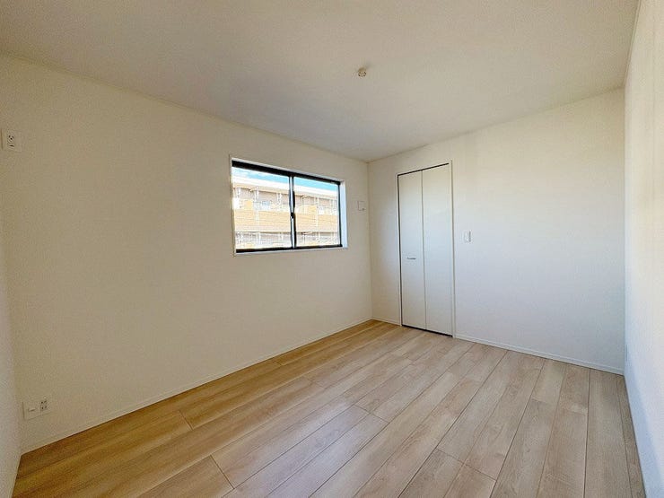 2面採光の明るい洋室♪