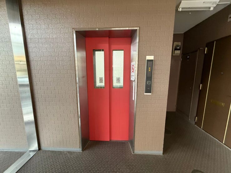エレベーター