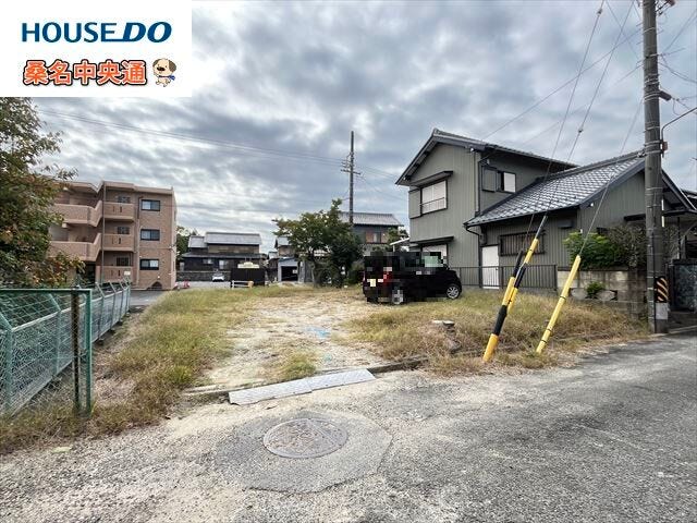 【外観】
桑名市又木にある、約50.51坪のお土地のご紹介です。国道1号線から近く、車通勤や移動に便利な立地です。(2025年11月4日 撮影)