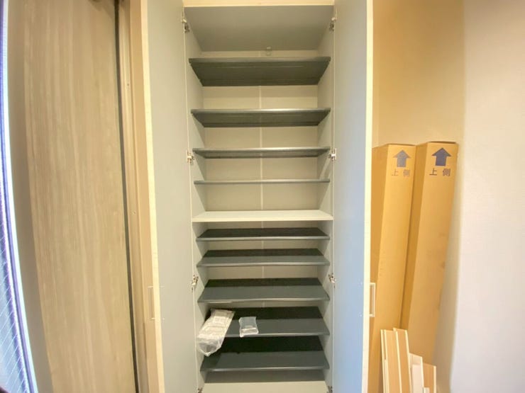 シューズインボックス
たっぷり収納できます♪